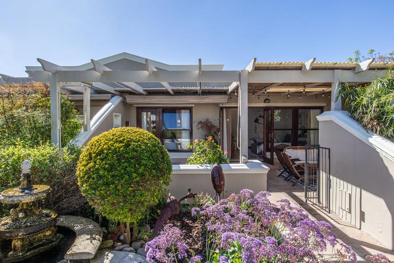 6 Bedroom Property for Sale in Plumstead Western Cape